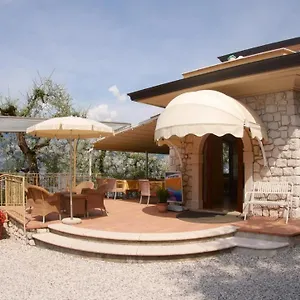 Aparthotel Casa Maria, Assenza di Brenzone
