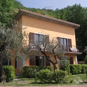 Gasthof Girasole, Torri Del Benaco